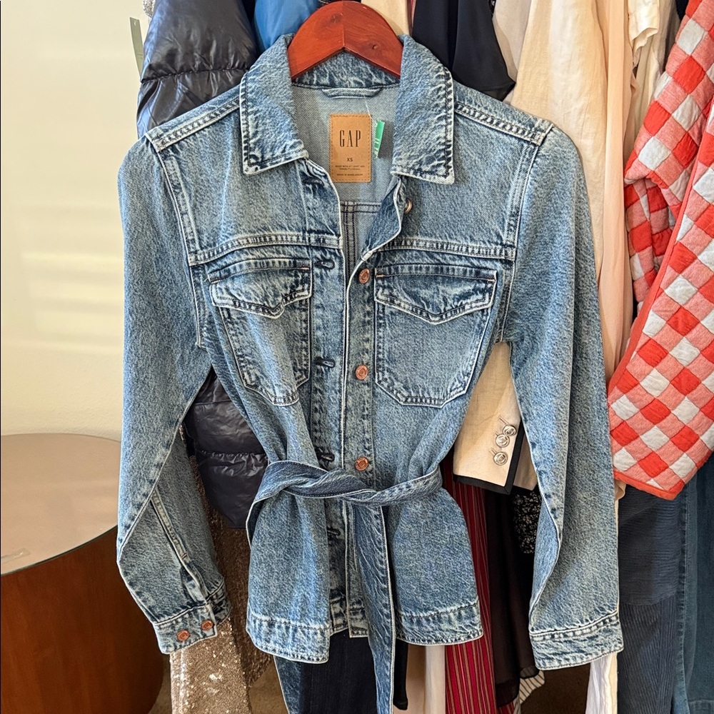 GAP Women's Belted Blue Jean Jacket
